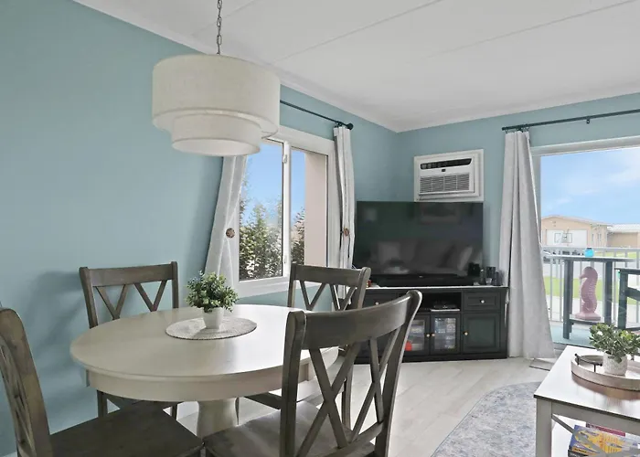 Beachbox Iv - Walk To Boardwalk - Bayside Pool - Free Inlet Parking - Couple's Escape - Assateague House 111